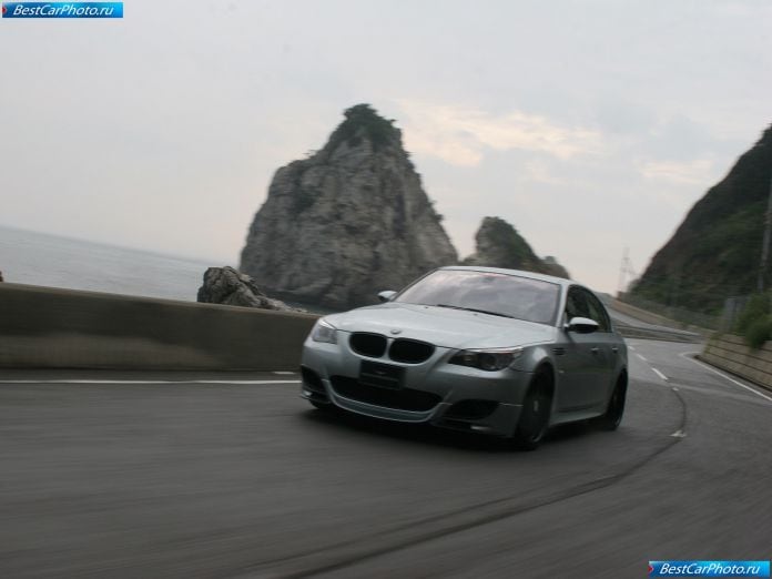 2008 Wald Bmw M5 - фотография 5 из 16