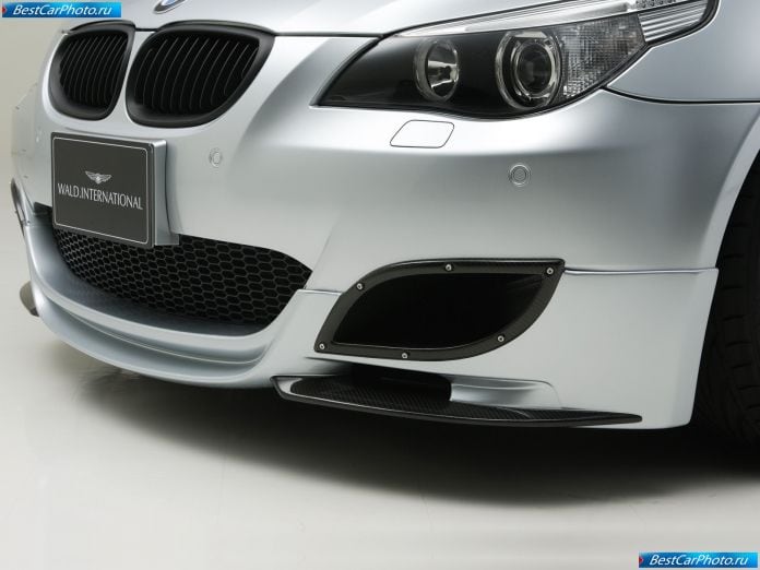2008 Wald Bmw M5 - фотография 8 из 16