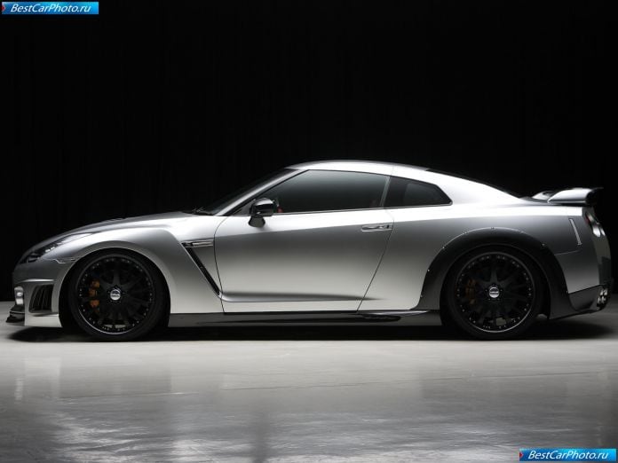 2008 Wald Nissan Gt-r - фотография 18 из 46