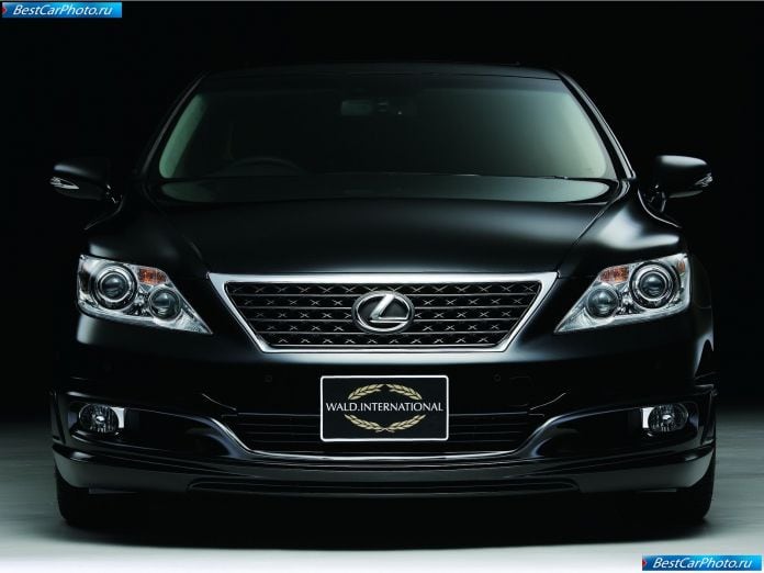 2010 Wald Lexus Ls460 - фотография 13 из 29
