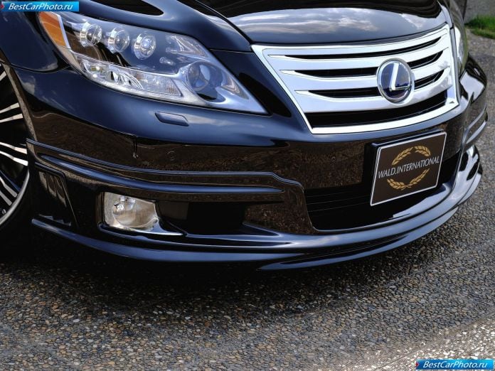 2010 Wald Lexus Ls600h - фотография 20 из 38