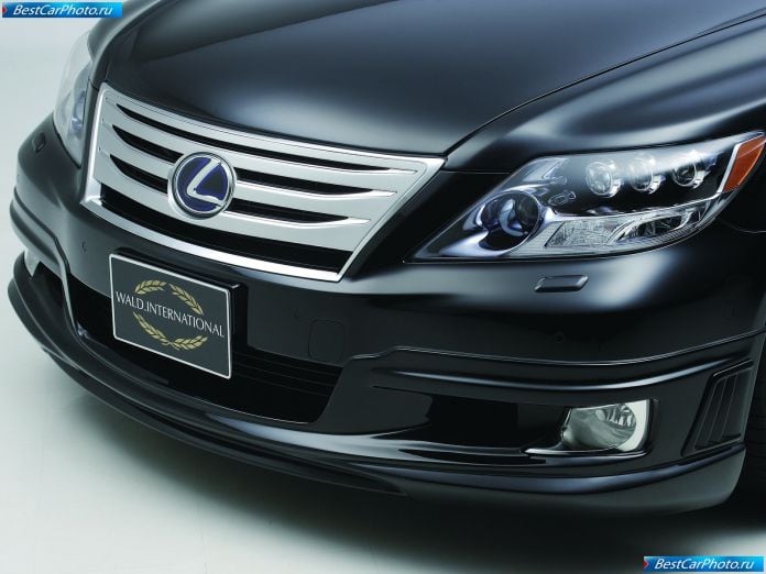 2010 Wald Lexus Ls600h - фотография 23 из 38