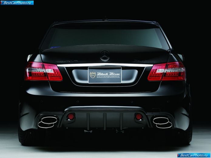 2010 Wald Mercedes-benz E-class W212 Black Bison - фотография 12 из 21