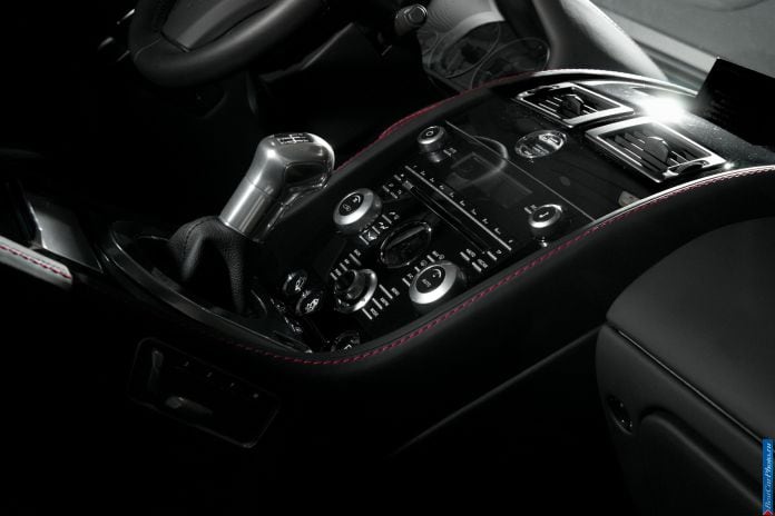 2012 Wheelsandmore Aston Martin DBS Carbon Edition - фотография 9 из 14