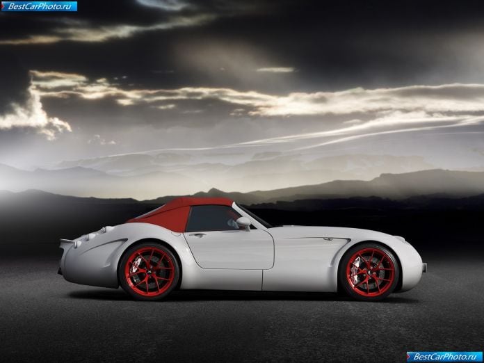 2010 Wiesmann Roadster MF5 - фотография 4 из 17