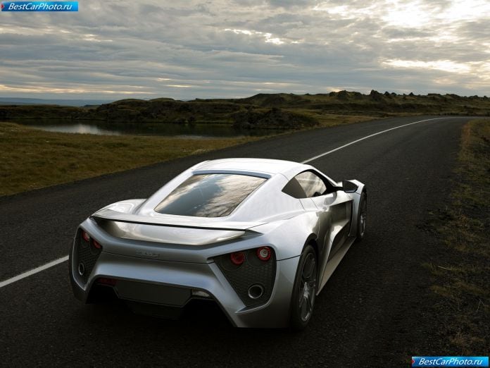 2010 Zenvo St1 - фотография 10 из 39