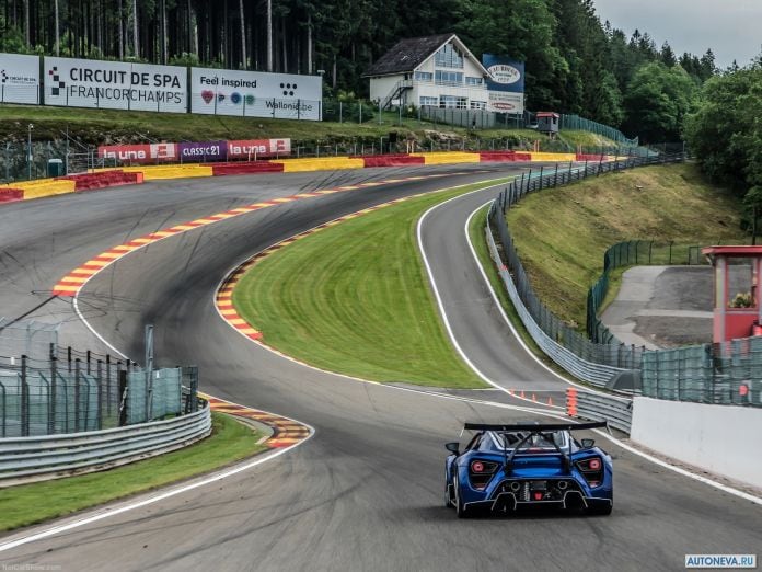 2019 Zenvo TSR S - фотография 11 из 29