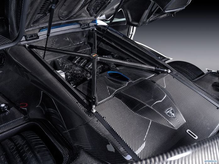 2020 Zenvo TSR S - фотография 7 из 15 2020 Zenvo TSR S - фотография 7 из 15