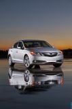 Ð¤Ð¾Ñ‚Ð¾Ð³Ñ€Ð°Ñ„Ð¸Ñ Ð°Ð²Ñ‚Ð¾Ð¼Ð¾Ð±Ð¸Ð»Ñ 2013 Acura ILX â„–002 Ð“Ð°Ð»ÐµÑ€ÐµÑ Ñ„Ð¾Ñ‚Ð¾Ð³Ñ€Ð°Ñ„Ð¸Ð¹ и обоев рабочего Ñтола Ñ Ð¸Ð·Ð¾Ð±Ñ€Ð°Ð¶ÐµÐ½Ð¸ÐµÐ¼ ÑкÑтерьера, интерьера, конÑтрукции и дизайнерÑких риÑунков Ð°Ð²Ñ‚Ð¾Ð¼Ð¾Ð±Ð¸Ð»Ñ 2013 Acura ILX.