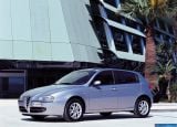 Ð¤Ð¾Ñ‚Ð¾Ð³Ñ€Ð°Ñ„Ð¸Ñ Ð°Ð²Ñ‚Ð¾Ð¼Ð¾Ð±Ð¸Ð»Ñ 2000 Alfa Romeo 147 â„–021 Ð“Ð°Ð»ÐµÑ€ÐµÑ Ñ„Ð¾Ñ‚Ð¾Ð³Ñ€Ð°Ñ„Ð¸Ð¹ и обоев рабочего Ñтола Ñ Ð¸Ð·Ð¾Ð±Ñ€Ð°Ð¶ÐµÐ½Ð¸ÐµÐ¼ ÑкÑтерьера, интерьера, конÑтрукции и дизайнерÑких риÑунков Ð°Ð²Ñ‚Ð¾Ð¼Ð¾Ð±Ð¸Ð»Ñ 2000 Alfa Romeo 147.