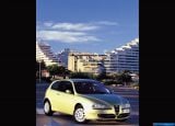 Ð¤Ð¾Ñ‚Ð¾Ð³Ñ€Ð°Ñ„Ð¸Ñ Ð°Ð²Ñ‚Ð¾Ð¼Ð¾Ð±Ð¸Ð»Ñ 2000 Alfa Romeo 147 â„–048 Ð“Ð°Ð»ÐµÑ€ÐµÑ Ñ„Ð¾Ñ‚Ð¾Ð³Ñ€Ð°Ñ„Ð¸Ð¹ и обоев рабочего Ñтола Ñ Ð¸Ð·Ð¾Ð±Ñ€Ð°Ð¶ÐµÐ½Ð¸ÐµÐ¼ ÑкÑтерьера, интерьера, конÑтрукции и дизайнерÑких риÑунков Ð°Ð²Ñ‚Ð¾Ð¼Ð¾Ð±Ð¸Ð»Ñ 2000 Alfa Romeo 147.