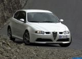 Ð¤Ð¾Ñ‚Ð¾Ð³Ñ€Ð°Ñ„Ð¸Ñ Ð°Ð²Ñ‚Ð¾Ð¼Ð¾Ð±Ð¸Ð»Ñ 2002 Alfa Romeo 147 GTA â„–021 Ð“Ð°Ð»ÐµÑ€ÐµÑ Ñ„Ð¾Ñ‚Ð¾Ð³Ñ€Ð°Ñ„Ð¸Ð¹ и обоев рабочего Ñтола Ñ Ð¸Ð·Ð¾Ð±Ñ€Ð°Ð¶ÐµÐ½Ð¸ÐµÐ¼ ÑкÑтерьера, интерьера, конÑтрукции и дизайнерÑких риÑунков Ð°Ð²Ñ‚Ð¾Ð¼Ð¾Ð±Ð¸Ð»Ñ 2002 Alfa Romeo 147 GTA.