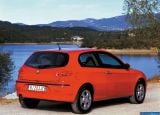 Ð¤Ð¾Ñ‚Ð¾Ð³Ñ€Ð°Ñ„Ð¸Ñ Ð°Ð²Ñ‚Ð¾Ð¼Ð¾Ð±Ð¸Ð»Ñ 2002 Alfa Romeo 147 JTD 16v â„–003 Ð“Ð°Ð»ÐµÑ€ÐµÑ Ñ„Ð¾Ñ‚Ð¾Ð³Ñ€Ð°Ñ„Ð¸Ð¹ и обоев рабочего Ñтола Ñ Ð¸Ð·Ð¾Ð±Ñ€Ð°Ð¶ÐµÐ½Ð¸ÐµÐ¼ ÑкÑтерьера, интерьера, конÑтрукции и дизайнерÑких риÑунков Ð°Ð²Ñ‚Ð¾Ð¼Ð¾Ð±Ð¸Ð»Ñ 2002 Alfa Romeo 147 JTD 16v.