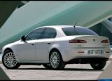 Ð¤Ð¾Ñ‚Ð¾Ð³Ñ€Ð°Ñ„Ð¸Ñ Ð°Ð²Ñ‚Ð¾Ð¼Ð¾Ð±Ð¸Ð»Ñ 2005 Alfa Romeo 159 â„–028 Ð“Ð°Ð»ÐµÑ€ÐµÑ Ñ„Ð¾Ñ‚Ð¾Ð³Ñ€Ð°Ñ„Ð¸Ð¹ и обоев рабочего Ñтола Ñ Ð¸Ð·Ð¾Ð±Ñ€Ð°Ð¶ÐµÐ½Ð¸ÐµÐ¼ ÑкÑтерьера, интерьера, конÑтрукции и дизайнерÑких риÑунков Ð°Ð²Ñ‚Ð¾Ð¼Ð¾Ð±Ð¸Ð»Ñ 2005 Alfa Romeo 159.