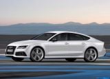 Ð“Ð°Ð»ÐµÑ€ÐµÑ Ñ„Ð¾Ñ‚Ð¾Ð³Ñ€Ð°Ñ„Ð¸Ð¹ Ð¸ Ð¾Ð±Ð¾ÐµÐ² Ñ€Ð°Ð±Ð¾Ñ‡ÐµÐ³Ð¾ ÑÑ‚Ð¾Ð»Ð° Ñ Ð¸Ð·Ð¾Ð±Ñ€Ð°Ð¶ÐµÐ½Ð¸ÐµÐ¼ ÑÐºÑÑ‚ÐµÑ€ÑŒÐµÑ€Ð°, Ð¸Ð½Ñ‚ÐµÑ€ÑŒÐµÑ€Ð°, ÐºÐ¾Ð½ÑÑ‚Ñ€ÑƒÐºÑ†Ð¸Ð¸ Ð¸ Ð´Ð¸Ð·Ð°Ð¹Ð½ÐµÑ€ÑÐºÐ¸Ñ… Ñ€Ð¸ÑÑƒÐ½ÐºÐ¾Ð² Ð°Ð²Ñ‚Ð¾Ð¼Ð¾Ð±Ð¸Ð»Ñ 2014 Audi RS7 Sportback.