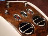 Ð¤Ð¾Ñ‚Ð¾Ð³Ñ€Ð°Ñ„Ð¸Ñ Ð°Ð²Ñ‚Ð¾Ð¼Ð¾Ð±Ð¸Ð»Ñ 2005 Bentley Arnage Limousine â„–017 Ð“Ð°Ð»ÐµÑ€ÐµÑ Ñ„Ð¾Ñ‚Ð¾Ð³Ñ€Ð°Ñ„Ð¸Ð¹ и обоев рабочего Ñтола Ñ Ð¸Ð·Ð¾Ð±Ñ€Ð°Ð¶ÐµÐ½Ð¸ÐµÐ¼ ÑкÑтерьера, интерьера, конÑтрукции и дизайнерÑких риÑунков Ð°Ð²Ñ‚Ð¾Ð¼Ð¾Ð±Ð¸Ð»Ñ 2005 Bentley Arnage Limousine.