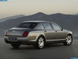 Ð¤Ð¾Ñ‚Ð¾Ð³Ñ€Ð°Ñ„Ð¸Ñ Ð°Ð²Ñ‚Ð¾Ð¼Ð¾Ð±Ð¸Ð»Ñ 2005 Bentley Continental Flying Spur â„–022 Ð“Ð°Ð»ÐµÑ€ÐµÑ Ñ„Ð¾Ñ‚Ð¾Ð³Ñ€Ð°Ñ„Ð¸Ð¹ и обоев рабочего Ñтола Ñ Ð¸Ð·Ð¾Ð±Ñ€Ð°Ð¶ÐµÐ½Ð¸ÐµÐ¼ ÑкÑтерьера, интерьера, конÑтрукции и дизайнерÑких риÑунков Ð°Ð²Ñ‚Ð¾Ð¼Ð¾Ð±Ð¸Ð»Ñ 2005 Bentley Continental Flying Spur.