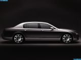 Ð¤Ð¾Ñ‚Ð¾Ð³Ñ€Ð°Ñ„Ð¸Ñ Ð°Ð²Ñ‚Ð¾Ð¼Ð¾Ð±Ð¸Ð»Ñ 2005 Bentley Continental Flying Spur â„–033 Ð“Ð°Ð»ÐµÑ€ÐµÑ Ñ„Ð¾Ñ‚Ð¾Ð³Ñ€Ð°Ñ„Ð¸Ð¹ и обоев рабочего Ñтола Ñ Ð¸Ð·Ð¾Ð±Ñ€Ð°Ð¶ÐµÐ½Ð¸ÐµÐ¼ ÑкÑтерьера, интерьера, конÑтрукции и дизайнерÑких риÑунков Ð°Ð²Ñ‚Ð¾Ð¼Ð¾Ð±Ð¸Ð»Ñ 2005 Bentley Continental Flying Spur.