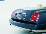 Ð¤Ð¾Ñ‚Ð¾Ð³Ñ€Ð°Ñ„Ð¸Ñ Ð°Ð²Ñ‚Ð¾Ð¼Ð¾Ð±Ð¸Ð»Ñ 2006 Bentley Azure â„–045 Ð“Ð°Ð»ÐµÑ€ÐµÑ Ñ„Ð¾Ñ‚Ð¾Ð³Ñ€Ð°Ñ„Ð¸Ð¹ и обоев рабочего Ñтола Ñ Ð¸Ð·Ð¾Ð±Ñ€Ð°Ð¶ÐµÐ½Ð¸ÐµÐ¼ ÑкÑтерьера, интерьера, конÑтрукции и дизайнерÑких риÑунков Ð°Ð²Ñ‚Ð¾Ð¼Ð¾Ð±Ð¸Ð»Ñ 2006 Bentley Azure.
