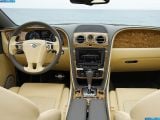 Ð¤Ð¾Ñ‚Ð¾Ð³Ñ€Ð°Ñ„Ð¸Ñ Ð°Ð²Ñ‚Ð¾Ð¼Ð¾Ð±Ð¸Ð»Ñ 2012 Bentley Continental GTC â„–075 Ð“Ð°Ð»ÐµÑ€ÐµÑ Ñ„Ð¾Ñ‚Ð¾Ð³Ñ€Ð°Ñ„Ð¸Ð¹ и обоев рабочего Ñтола Ñ Ð¸Ð·Ð¾Ð±Ñ€Ð°Ð¶ÐµÐ½Ð¸ÐµÐ¼ ÑкÑтерьера, интерьера, конÑтрукции и дизайнерÑких риÑунков Ð°Ð²Ñ‚Ð¾Ð¼Ð¾Ð±Ð¸Ð»Ñ 2012 Bentley Continental GTC.