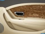 Ð¤Ð¾Ñ‚Ð¾Ð³Ñ€Ð°Ñ„Ð¸Ñ Ð°Ð²Ñ‚Ð¾Ð¼Ð¾Ð±Ð¸Ð»Ñ 2012 Bentley Continental GTC â„–102 Ð“Ð°Ð»ÐµÑ€ÐµÑ Ñ„Ð¾Ñ‚Ð¾Ð³Ñ€Ð°Ñ„Ð¸Ð¹ и обоев рабочего Ñтола Ñ Ð¸Ð·Ð¾Ð±Ñ€Ð°Ð¶ÐµÐ½Ð¸ÐµÐ¼ ÑкÑтерьера, интерьера, конÑтрукции и дизайнерÑких риÑунков Ð°Ð²Ñ‚Ð¾Ð¼Ð¾Ð±Ð¸Ð»Ñ 2012 Bentley Continental GTC.