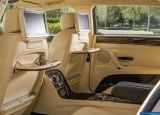 Ð¤Ð¾Ñ‚Ð¾Ð³Ñ€Ð°Ñ„Ð¸Ñ Ð°Ð²Ñ‚Ð¾Ð¼Ð¾Ð±Ð¸Ð»Ñ 2014 Bentley Flying Spur â„–110 Ð“Ð°Ð»ÐµÑ€ÐµÑ Ñ„Ð¾Ñ‚Ð¾Ð³Ñ€Ð°Ñ„Ð¸Ð¹ и обоев рабочего Ñтола Ñ Ð¸Ð·Ð¾Ð±Ñ€Ð°Ð¶ÐµÐ½Ð¸ÐµÐ¼ ÑкÑтерьера, интерьера, конÑтрукции и дизайнерÑких риÑунков Ð°Ð²Ñ‚Ð¾Ð¼Ð¾Ð±Ð¸Ð»Ñ 2014 Bentley Flying Spur.