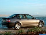 Ð¤Ð¾Ñ‚Ð¾Ð³Ñ€Ð°Ñ„Ð¸Ñ Ð°Ð²Ñ‚Ð¾Ð¼Ð¾Ð±Ð¸Ð»Ñ 2002 BMW 3-series Sedan â„–012 Ð“Ð°Ð»ÐµÑ€ÐµÑ Ñ„Ð¾Ñ‚Ð¾Ð³Ñ€Ð°Ñ„Ð¸Ð¹ и обоев рабочего Ñтола Ñ Ð¸Ð·Ð¾Ð±Ñ€Ð°Ð¶ÐµÐ½Ð¸ÐµÐ¼ ÑкÑтерьера, интерьера, конÑтрукции и дизайнерÑких риÑунков Ð°Ð²Ñ‚Ð¾Ð¼Ð¾Ð±Ð¸Ð»Ñ 2002 BMW 3-series Sedan.
