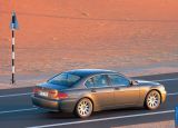 Ð¤Ð¾Ñ‚Ð¾Ð³Ñ€Ð°Ñ„Ð¸Ñ Ð°Ð²Ñ‚Ð¾Ð¼Ð¾Ð±Ð¸Ð»Ñ 2002 BMW 7-series â„–023 Ð“Ð°Ð»ÐµÑ€ÐµÑ Ñ„Ð¾Ñ‚Ð¾Ð³Ñ€Ð°Ñ„Ð¸Ð¹ и обоев рабочего Ñтола Ñ Ð¸Ð·Ð¾Ð±Ñ€Ð°Ð¶ÐµÐ½Ð¸ÐµÐ¼ ÑкÑтерьера, интерьера, конÑтрукции и дизайнерÑких риÑунков Ð°Ð²Ñ‚Ð¾Ð¼Ð¾Ð±Ð¸Ð»Ñ 2002 BMW 7-series.
