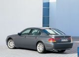 Ð¤Ð¾Ñ‚Ð¾Ð³Ñ€Ð°Ñ„Ð¸Ñ Ð°Ð²Ñ‚Ð¾Ð¼Ð¾Ð±Ð¸Ð»Ñ 2002 BMW 7-series â„–028 Ð“Ð°Ð»ÐµÑ€ÐµÑ Ñ„Ð¾Ñ‚Ð¾Ð³Ñ€Ð°Ñ„Ð¸Ð¹ и обоев рабочего Ñтола Ñ Ð¸Ð·Ð¾Ð±Ñ€Ð°Ð¶ÐµÐ½Ð¸ÐµÐ¼ ÑкÑтерьера, интерьера, конÑтрукции и дизайнерÑких риÑунков Ð°Ð²Ñ‚Ð¾Ð¼Ð¾Ð±Ð¸Ð»Ñ 2002 BMW 7-series.