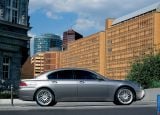 Ð¤Ð¾Ñ‚Ð¾Ð³Ñ€Ð°Ñ„Ð¸Ñ Ð°Ð²Ñ‚Ð¾Ð¼Ð¾Ð±Ð¸Ð»Ñ 2002 BMW 760i â„–007 Ð“Ð°Ð»ÐµÑ€ÐµÑ Ñ„Ð¾Ñ‚Ð¾Ð³Ñ€Ð°Ñ„Ð¸Ð¹ и обоев рабочего Ñтола Ñ Ð¸Ð·Ð¾Ð±Ñ€Ð°Ð¶ÐµÐ½Ð¸ÐµÐ¼ ÑкÑтерьера, интерьера, конÑтрукции и дизайнерÑких риÑунков Ð°Ð²Ñ‚Ð¾Ð¼Ð¾Ð±Ð¸Ð»Ñ 2002 BMW 760i.