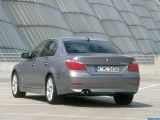 Ð¤Ð¾Ñ‚Ð¾Ð³Ñ€Ð°Ñ„Ð¸Ñ Ð°Ð²Ñ‚Ð¾Ð¼Ð¾Ð±Ð¸Ð»Ñ 2003 BMW 5-series Sedan â„–012 Ð“Ð°Ð»ÐµÑ€ÐµÑ Ñ„Ð¾Ñ‚Ð¾Ð³Ñ€Ð°Ñ„Ð¸Ð¹ и обоев рабочего Ñтола Ñ Ð¸Ð·Ð¾Ð±Ñ€Ð°Ð¶ÐµÐ½Ð¸ÐµÐ¼ ÑкÑтерьера, интерьера, конÑтрукции и дизайнерÑких риÑунков Ð°Ð²Ñ‚Ð¾Ð¼Ð¾Ð±Ð¸Ð»Ñ 2003 BMW 5-series Sedan.
