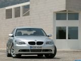 Ð¤Ð¾Ñ‚Ð¾Ð³Ñ€Ð°Ñ„Ð¸Ñ Ð°Ð²Ñ‚Ð¾Ð¼Ð¾Ð±Ð¸Ð»Ñ 2003 BMW 5-series Sedan â„–013 Ð“Ð°Ð»ÐµÑ€ÐµÑ Ñ„Ð¾Ñ‚Ð¾Ð³Ñ€Ð°Ñ„Ð¸Ð¹ и обоев рабочего Ñтола Ñ Ð¸Ð·Ð¾Ð±Ñ€Ð°Ð¶ÐµÐ½Ð¸ÐµÐ¼ ÑкÑтерьера, интерьера, конÑтрукции и дизайнерÑких риÑунков Ð°Ð²Ñ‚Ð¾Ð¼Ð¾Ð±Ð¸Ð»Ñ 2003 BMW 5-series Sedan.