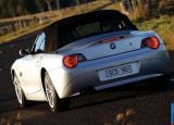 Ð¤Ð¾Ñ‚Ð¾Ð³Ñ€Ð°Ñ„Ð¸Ñ Ð°Ð²Ñ‚Ð¾Ð¼Ð¾Ð±Ð¸Ð»Ñ 2003 BMW Z4 2.5i â„–028 Ð“Ð°Ð»ÐµÑ€ÐµÑ Ñ„Ð¾Ñ‚Ð¾Ð³Ñ€Ð°Ñ„Ð¸Ð¹ и обоев рабочего Ñтола Ñ Ð¸Ð·Ð¾Ð±Ñ€Ð°Ð¶ÐµÐ½Ð¸ÐµÐ¼ ÑкÑтерьера, интерьера, конÑтрукции и дизайнерÑких риÑунков Ð°Ð²Ñ‚Ð¾Ð¼Ð¾Ð±Ð¸Ð»Ñ 2003 BMW Z4 2.5i.