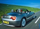 Ð¤Ð¾Ñ‚Ð¾Ð³Ñ€Ð°Ñ„Ð¸Ñ Ð°Ð²Ñ‚Ð¾Ð¼Ð¾Ð±Ð¸Ð»Ñ 2003 BMW Z4 2.5i â„–034 Ð“Ð°Ð»ÐµÑ€ÐµÑ Ñ„Ð¾Ñ‚Ð¾Ð³Ñ€Ð°Ñ„Ð¸Ð¹ и обоев рабочего Ñтола Ñ Ð¸Ð·Ð¾Ð±Ñ€Ð°Ð¶ÐµÐ½Ð¸ÐµÐ¼ ÑкÑтерьера, интерьера, конÑтрукции и дизайнерÑких риÑунков Ð°Ð²Ñ‚Ð¾Ð¼Ð¾Ð±Ð¸Ð»Ñ 2003 BMW Z4 2.5i.