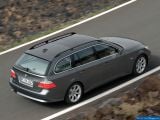 Ð¤Ð¾Ñ‚Ð¾Ð³Ñ€Ð°Ñ„Ð¸Ñ Ð°Ð²Ñ‚Ð¾Ð¼Ð¾Ð±Ð¸Ð»Ñ 2004 BMW 5-series Touring â„–018 Ð“Ð°Ð»ÐµÑ€ÐµÑ Ñ„Ð¾Ñ‚Ð¾Ð³Ñ€Ð°Ñ„Ð¸Ð¹ и обоев рабочего Ñтола Ñ Ð¸Ð·Ð¾Ð±Ñ€Ð°Ð¶ÐµÐ½Ð¸ÐµÐ¼ ÑкÑтерьера, интерьера, конÑтрукции и дизайнерÑких риÑунков Ð°Ð²Ñ‚Ð¾Ð¼Ð¾Ð±Ð¸Ð»Ñ 2004 BMW 5-series Touring.