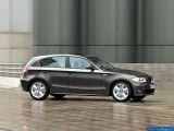 Ð¤Ð¾Ñ‚Ð¾Ð³Ñ€Ð°Ñ„Ð¸Ñ Ð°Ð²Ñ‚Ð¾Ð¼Ð¾Ð±Ð¸Ð»Ñ 2005 BMW 1-series â„–014 Ð“Ð°Ð»ÐµÑ€ÐµÑ Ñ„Ð¾Ñ‚Ð¾Ð³Ñ€Ð°Ñ„Ð¸Ð¹ и обоев рабочего Ñтола Ñ Ð¸Ð·Ð¾Ð±Ñ€Ð°Ð¶ÐµÐ½Ð¸ÐµÐ¼ ÑкÑтерьера, интерьера, конÑтрукции и дизайнерÑких риÑунков Ð°Ð²Ñ‚Ð¾Ð¼Ð¾Ð±Ð¸Ð»Ñ 2005 BMW 1-series.
