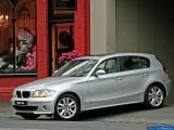 Ð¤Ð¾Ñ‚Ð¾Ð³Ñ€Ð°Ñ„Ð¸Ñ Ð°Ð²Ñ‚Ð¾Ð¼Ð¾Ð±Ð¸Ð»Ñ 2005 BMW 1-series â„–038 Ð“Ð°Ð»ÐµÑ€ÐµÑ Ñ„Ð¾Ñ‚Ð¾Ð³Ñ€Ð°Ñ„Ð¸Ð¹ и обоев рабочего Ñтола Ñ Ð¸Ð·Ð¾Ð±Ñ€Ð°Ð¶ÐµÐ½Ð¸ÐµÐ¼ ÑкÑтерьера, интерьера, конÑтрукции и дизайнерÑких риÑунков Ð°Ð²Ñ‚Ð¾Ð¼Ð¾Ð±Ð¸Ð»Ñ 2005 BMW 1-series.