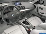Ð¤Ð¾Ñ‚Ð¾Ð³Ñ€Ð°Ñ„Ð¸Ñ Ð°Ð²Ñ‚Ð¾Ð¼Ð¾Ð±Ð¸Ð»Ñ 2005 BMW 1-series â„–048 Ð“Ð°Ð»ÐµÑ€ÐµÑ Ñ„Ð¾Ñ‚Ð¾Ð³Ñ€Ð°Ñ„Ð¸Ð¹ и обоев рабочего Ñтола Ñ Ð¸Ð·Ð¾Ð±Ñ€Ð°Ð¶ÐµÐ½Ð¸ÐµÐ¼ ÑкÑтерьера, интерьера, конÑтрукции и дизайнерÑких риÑунков Ð°Ð²Ñ‚Ð¾Ð¼Ð¾Ð±Ð¸Ð»Ñ 2005 BMW 1-series.