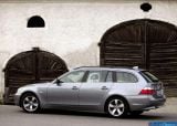 Ð¤Ð¾Ñ‚Ð¾Ð³Ñ€Ð°Ñ„Ð¸Ñ Ð°Ð²Ñ‚Ð¾Ð¼Ð¾Ð±Ð¸Ð»Ñ 2005 BMW 530d Touring â„–015 Ð“Ð°Ð»ÐµÑ€ÐµÑ Ñ„Ð¾Ñ‚Ð¾Ð³Ñ€Ð°Ñ„Ð¸Ð¹ и обоев рабочего Ñтола Ñ Ð¸Ð·Ð¾Ð±Ñ€Ð°Ð¶ÐµÐ½Ð¸ÐµÐ¼ ÑкÑтерьера, интерьера, конÑтрукции и дизайнерÑких риÑунков Ð°Ð²Ñ‚Ð¾Ð¼Ð¾Ð±Ð¸Ð»Ñ 2005 BMW 530d Touring.
