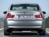 Ð¤Ð¾Ñ‚Ð¾Ð³Ñ€Ð°Ñ„Ð¸Ñ Ð°Ð²Ñ‚Ð¾Ð¼Ð¾Ð±Ð¸Ð»Ñ 2006 BMW 3-series Sedan â„–021 Ð“Ð°Ð»ÐµÑ€ÐµÑ Ñ„Ð¾Ñ‚Ð¾Ð³Ñ€Ð°Ñ„Ð¸Ð¹ и обоев рабочего Ñтола Ñ Ð¸Ð·Ð¾Ð±Ñ€Ð°Ð¶ÐµÐ½Ð¸ÐµÐ¼ ÑкÑтерьера, интерьера, конÑтрукции и дизайнерÑких риÑунков Ð°Ð²Ñ‚Ð¾Ð¼Ð¾Ð±Ð¸Ð»Ñ 2006 BMW 3-series Sedan.