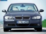 Ð¤Ð¾Ñ‚Ð¾Ð³Ñ€Ð°Ñ„Ð¸Ñ Ð°Ð²Ñ‚Ð¾Ð¼Ð¾Ð±Ð¸Ð»Ñ 2006 BMW 330i Sedan â„–023 Ð“Ð°Ð»ÐµÑ€ÐµÑ Ñ„Ð¾Ñ‚Ð¾Ð³Ñ€Ð°Ñ„Ð¸Ð¹ и обоев рабочего Ñтола Ñ Ð¸Ð·Ð¾Ð±Ñ€Ð°Ð¶ÐµÐ½Ð¸ÐµÐ¼ ÑкÑтерьера, интерьера, конÑтрукции и дизайнерÑких риÑунков Ð°Ð²Ñ‚Ð¾Ð¼Ð¾Ð±Ð¸Ð»Ñ 2006 BMW 330i Sedan.