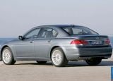 Ð¤Ð¾Ñ‚Ð¾Ð³Ñ€Ð°Ñ„Ð¸Ñ Ð°Ð²Ñ‚Ð¾Ð¼Ð¾Ð±Ð¸Ð»Ñ 2006 BMW 750i â„–014 Ð“Ð°Ð»ÐµÑ€ÐµÑ Ñ„Ð¾Ñ‚Ð¾Ð³Ñ€Ð°Ñ„Ð¸Ð¹ и обоев рабочего Ñтола Ñ Ð¸Ð·Ð¾Ð±Ñ€Ð°Ð¶ÐµÐ½Ð¸ÐµÐ¼ ÑкÑтерьера, интерьера, конÑтрукции и дизайнерÑких риÑунков Ð°Ð²Ñ‚Ð¾Ð¼Ð¾Ð±Ð¸Ð»Ñ 2006 BMW 750i.