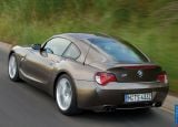 Ð¤Ð¾Ñ‚Ð¾Ð³Ñ€Ð°Ñ„Ð¸Ñ Ð°Ð²Ñ‚Ð¾Ð¼Ð¾Ð±Ð¸Ð»Ñ 2006 BMW Z4 M Coupe â„–040 Ð“Ð°Ð»ÐµÑ€ÐµÑ Ñ„Ð¾Ñ‚Ð¾Ð³Ñ€Ð°Ñ„Ð¸Ð¹ и обоев рабочего Ñтола Ñ Ð¸Ð·Ð¾Ð±Ñ€Ð°Ð¶ÐµÐ½Ð¸ÐµÐ¼ ÑкÑтерьера, интерьера, конÑтрукции и дизайнерÑких риÑунков Ð°Ð²Ñ‚Ð¾Ð¼Ð¾Ð±Ð¸Ð»Ñ 2006 BMW Z4 M Coupe.
