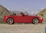 Ð¤Ð¾Ñ‚Ð¾Ð³Ñ€Ð°Ñ„Ð¸Ñ Ð°Ð²Ñ‚Ð¾Ð¼Ð¾Ð±Ð¸Ð»Ñ 2006 BMW Z4 M Roadster â„–017 Ð“Ð°Ð»ÐµÑ€ÐµÑ Ñ„Ð¾Ñ‚Ð¾Ð³Ñ€Ð°Ñ„Ð¸Ð¹ и обоев рабочего Ñтола Ñ Ð¸Ð·Ð¾Ð±Ñ€Ð°Ð¶ÐµÐ½Ð¸ÐµÐ¼ ÑкÑтерьера, интерьера, конÑтрукции и дизайнерÑких риÑунков Ð°Ð²Ñ‚Ð¾Ð¼Ð¾Ð±Ð¸Ð»Ñ 2006 BMW Z4 M Roadster.