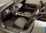 Ð¤Ð¾Ñ‚Ð¾Ð³Ñ€Ð°Ñ„Ð¸Ñ Ð°Ð²Ñ‚Ð¾Ð¼Ð¾Ð±Ð¸Ð»Ñ 2006 BMW Z4 Roadster â„–028 Ð“Ð°Ð»ÐµÑ€ÐµÑ Ñ„Ð¾Ñ‚Ð¾Ð³Ñ€Ð°Ñ„Ð¸Ð¹ и обоев рабочего Ñтола Ñ Ð¸Ð·Ð¾Ð±Ñ€Ð°Ð¶ÐµÐ½Ð¸ÐµÐ¼ ÑкÑтерьера, интерьера, конÑтрукции и дизайнерÑких риÑунков Ð°Ð²Ñ‚Ð¾Ð¼Ð¾Ð±Ð¸Ð»Ñ 2006 BMW Z4 Roadster.
