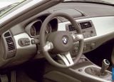 Ð¤Ð¾Ñ‚Ð¾Ð³Ñ€Ð°Ñ„Ð¸Ñ Ð°Ð²Ñ‚Ð¾Ð¼Ð¾Ð±Ð¸Ð»Ñ 2006 BMW Z4 Roadster â„–030 Ð“Ð°Ð»ÐµÑ€ÐµÑ Ñ„Ð¾Ñ‚Ð¾Ð³Ñ€Ð°Ñ„Ð¸Ð¹ и обоев рабочего Ñтола Ñ Ð¸Ð·Ð¾Ð±Ñ€Ð°Ð¶ÐµÐ½Ð¸ÐµÐ¼ ÑкÑтерьера, интерьера, конÑтрукции и дизайнерÑких риÑунков Ð°Ð²Ñ‚Ð¾Ð¼Ð¾Ð±Ð¸Ð»Ñ 2006 BMW Z4 Roadster.