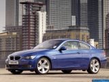 Ð¤Ð¾Ñ‚Ð¾Ð³Ñ€Ð°Ñ„Ð¸Ñ Ð°Ð²Ñ‚Ð¾Ð¼Ð¾Ð±Ð¸Ð»Ñ 2007 BMW 3-series Coupe â„–038 Ð“Ð°Ð»ÐµÑ€ÐµÑ Ñ„Ð¾Ñ‚Ð¾Ð³Ñ€Ð°Ñ„Ð¸Ð¹ и обоев рабочего Ñтола Ñ Ð¸Ð·Ð¾Ð±Ñ€Ð°Ð¶ÐµÐ½Ð¸ÐµÐ¼ ÑкÑтерьера, интерьера, конÑтрукции и дизайнерÑких риÑунков Ð°Ð²Ñ‚Ð¾Ð¼Ð¾Ð±Ð¸Ð»Ñ 2007 BMW 3-series Coupe.