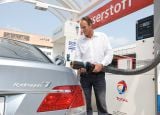 Ð¤Ð¾Ñ‚Ð¾Ð³Ñ€Ð°Ñ„Ð¸Ñ Ð°Ð²Ñ‚Ð¾Ð¼Ð¾Ð±Ð¸Ð»Ñ 2007 BMW 7-series Hydrogen â„–025 Ð“Ð°Ð»ÐµÑ€ÐµÑ Ñ„Ð¾Ñ‚Ð¾Ð³Ñ€Ð°Ñ„Ð¸Ð¹ и обоев рабочего Ñтола Ñ Ð¸Ð·Ð¾Ð±Ñ€Ð°Ð¶ÐµÐ½Ð¸ÐµÐ¼ ÑкÑтерьера, интерьера, конÑтрукции и дизайнерÑких риÑунков Ð°Ð²Ñ‚Ð¾Ð¼Ð¾Ð±Ð¸Ð»Ñ 2007 BMW 7-series Hydrogen.