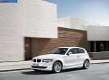 Ð¤Ð¾Ñ‚Ð¾Ð³Ñ€Ð°Ñ„Ð¸Ñ Ð°Ð²Ñ‚Ð¾Ð¼Ð¾Ð±Ð¸Ð»Ñ 2008 BMW 1-series 3-door â„–002 Ð“Ð°Ð»ÐµÑ€ÐµÑ Ñ„Ð¾Ñ‚Ð¾Ð³Ñ€Ð°Ñ„Ð¸Ð¹ и обоев рабочего Ñтола Ñ Ð¸Ð·Ð¾Ð±Ñ€Ð°Ð¶ÐµÐ½Ð¸ÐµÐ¼ ÑкÑтерьера, интерьера, конÑтрукции и дизайнерÑких риÑунков Ð°Ð²Ñ‚Ð¾Ð¼Ð¾Ð±Ð¸Ð»Ñ 2008 BMW 1-series 3-door.