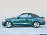 Ð¤Ð¾Ñ‚Ð¾Ð³Ñ€Ð°Ñ„Ð¸Ñ Ð°Ð²Ñ‚Ð¾Ð¼Ð¾Ð±Ð¸Ð»Ñ 2008 BMW 1-series Convertible â„–025 Ð“Ð°Ð»ÐµÑ€ÐµÑ Ñ„Ð¾Ñ‚Ð¾Ð³Ñ€Ð°Ñ„Ð¸Ð¹ и обоев рабочего Ñтола Ñ Ð¸Ð·Ð¾Ð±Ñ€Ð°Ð¶ÐµÐ½Ð¸ÐµÐ¼ ÑкÑтерьера, интерьера, конÑтрукции и дизайнерÑких риÑунков Ð°Ð²Ñ‚Ð¾Ð¼Ð¾Ð±Ð¸Ð»Ñ 2008 BMW 1-series Convertible.